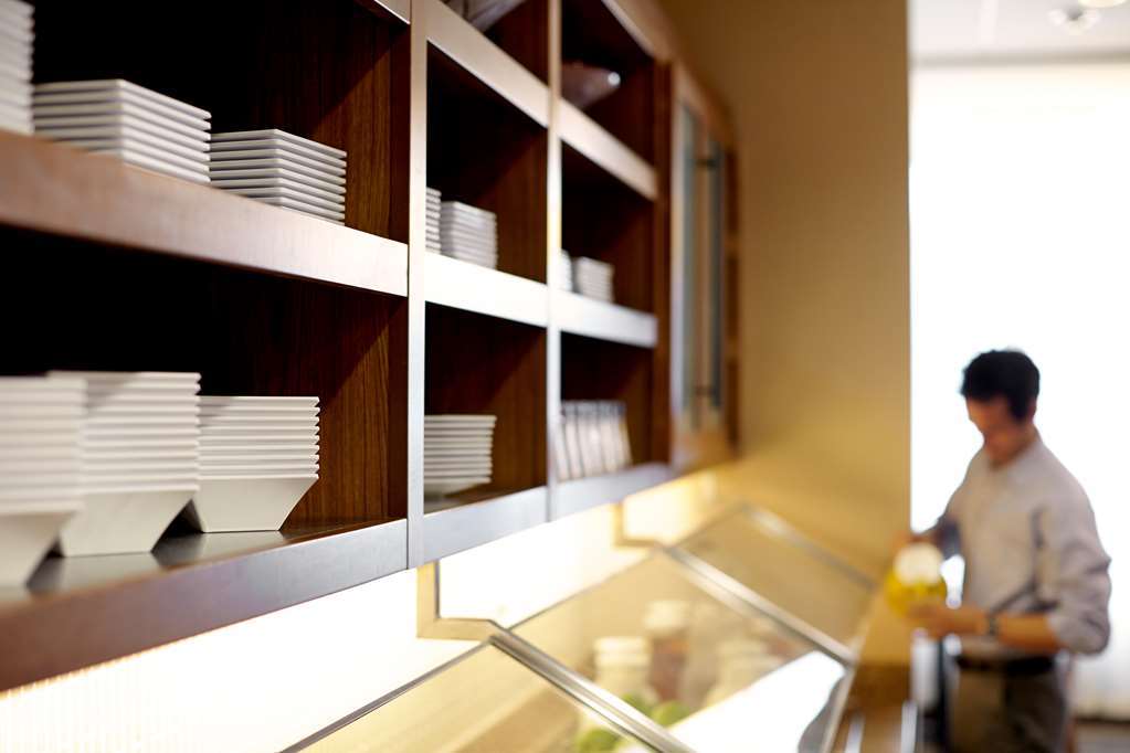 Hyatt Place Salt Lake City Downtown / The Gateway Restoran gambar